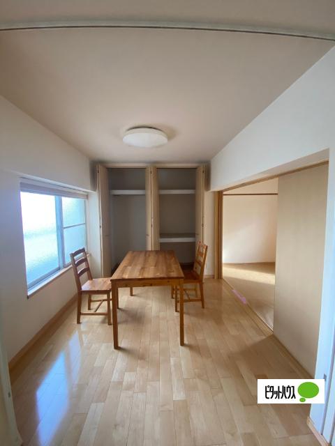 八幡マンション　A棟（A302） 収納