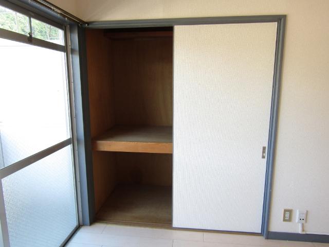 アワノビル（305） 収納