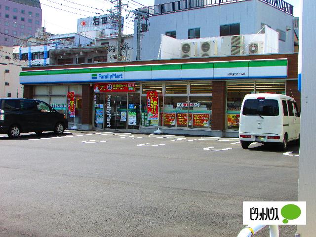 ファミリーマート岐阜金町七丁目店：122m
