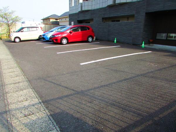 ブリリアントヒルズ西中島 物件画像