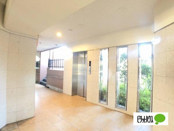 シャトレ愛松岐阜Ⅱ ロビー