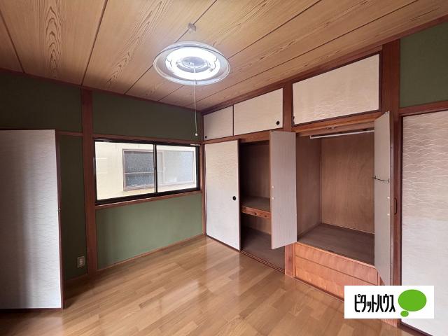 中原邸2階建て（１） 収納