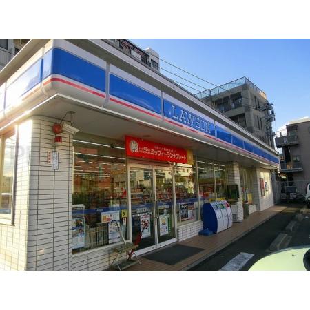 ローソン鹿児島草牟田2丁目店：639m