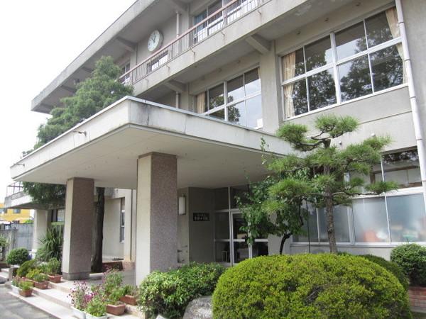 富山市立東部小学校：710m