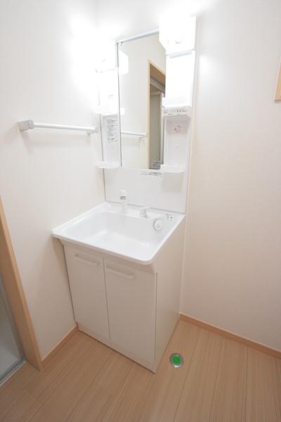 ファイン朝菜町Ａ棟（2） 洗面