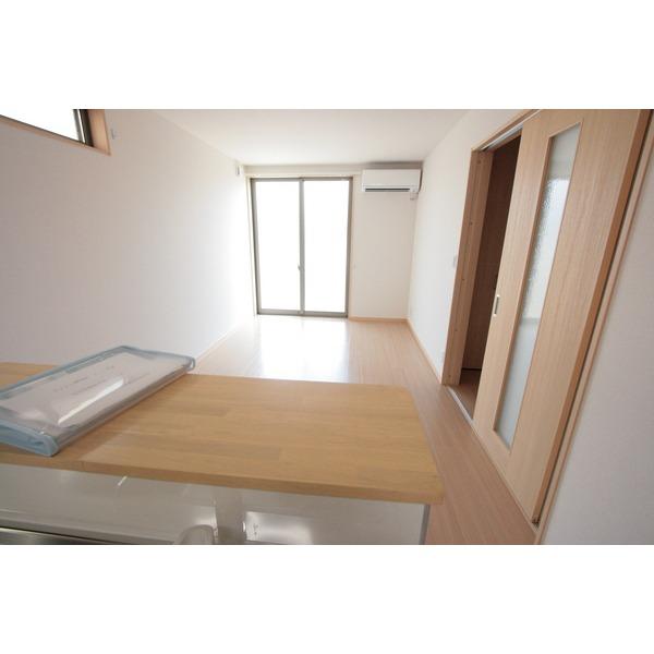 ファイン朝菜町Ａ棟（2） リビング