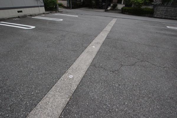 ディアス和幸（C101） 駐車場