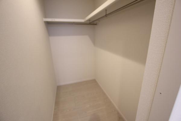 GRAN PASEO山室（101） 収納