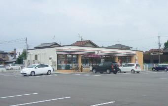 セブンイレブン富山本郷町店：308m
