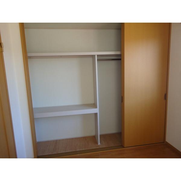 ファイン婦中　B棟（1） 収納