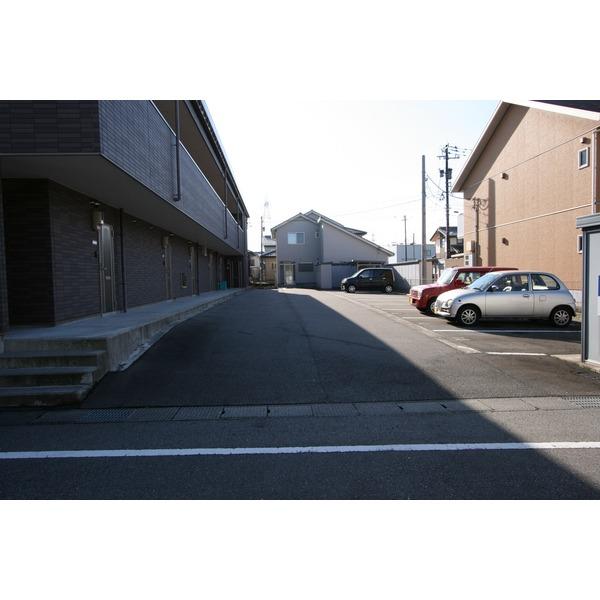 ラピスラズリⅦ（105） 駐車場