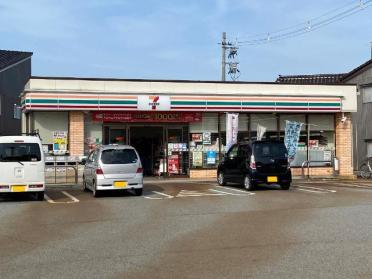 セブンイレブン富山水橋辻ヶ堂店：348m