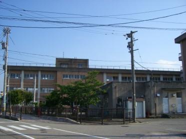 富山市立新庄小学校：1510m