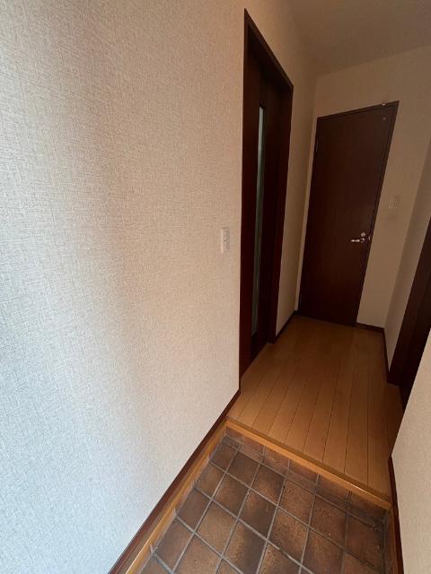 グランシティ萌（B106） 玄関