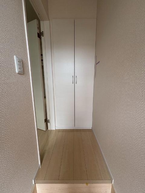 e-Japan奥田本町 A棟（101） 玄関