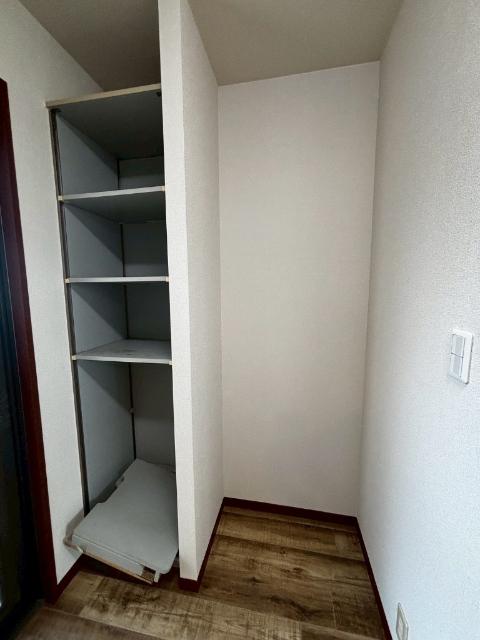 デリカ（103） 収納