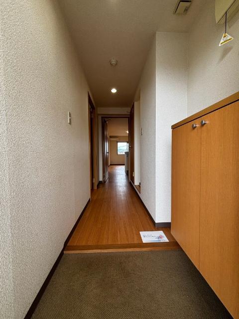 ハートフル　クレア（303） 玄関