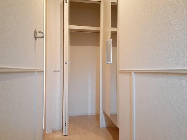 シャインビューⅡ（101） 玄関