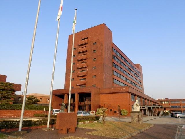 高岡市役所