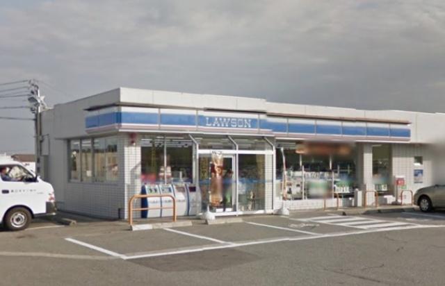 ローソン富山ひらき店：558m