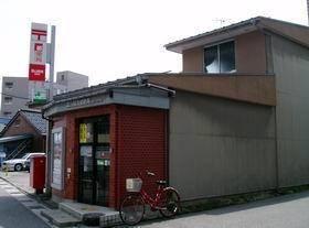 富山稲荷郵便局：1008m