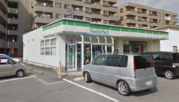 ファミリーマート富山山室店：516m