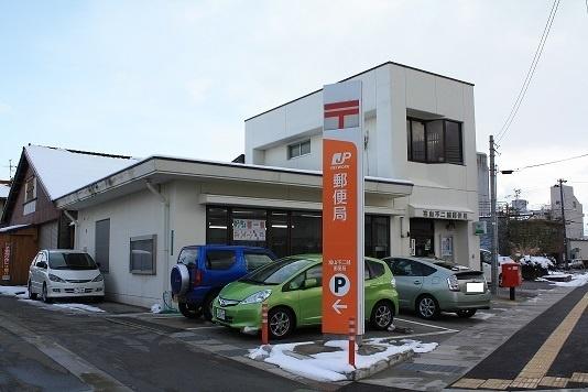 富山不二越郵便局：129m