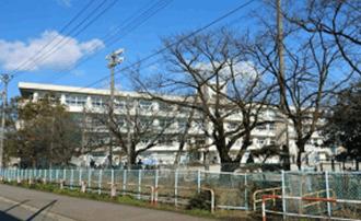 富山市立桜谷小学校：1644m