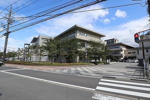 富山市立鵜坂小学校：846m
