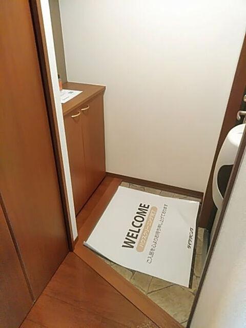 アヴァンセ呉羽（101） 玄関