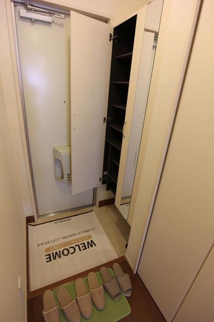 ララ（102） 部屋画像