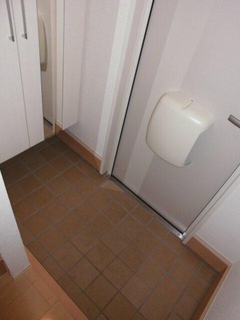 D-Room秋吉　B棟（103） 玄関
