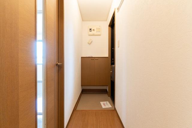 セジュール清栄　A（105） 玄関