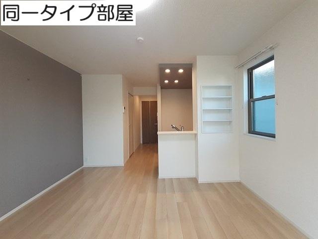 メゾン　ラ　ヴェール（101） 室内