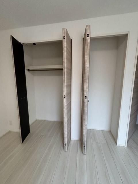 ウェルモート曙町（101） 収納