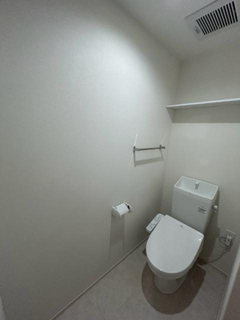 ウェルモート曙町（102） トイレ