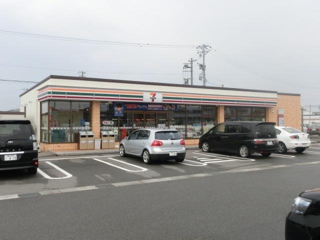 セブンイレブン富山町村1丁目店：259m