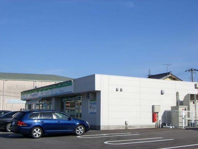 ファミリーマート富山呉羽町店：882m