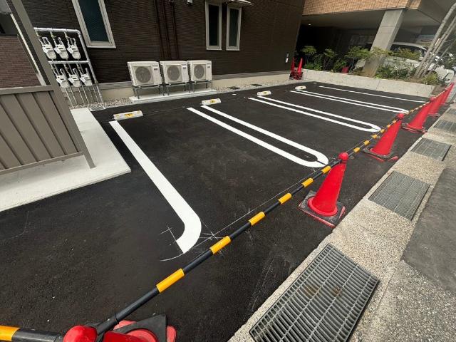 ルミナス古鍛冶町（202） 駐車場