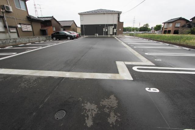 Ｇｒｏｕｓｅ　Ａｎｎｅｘ 駐車場