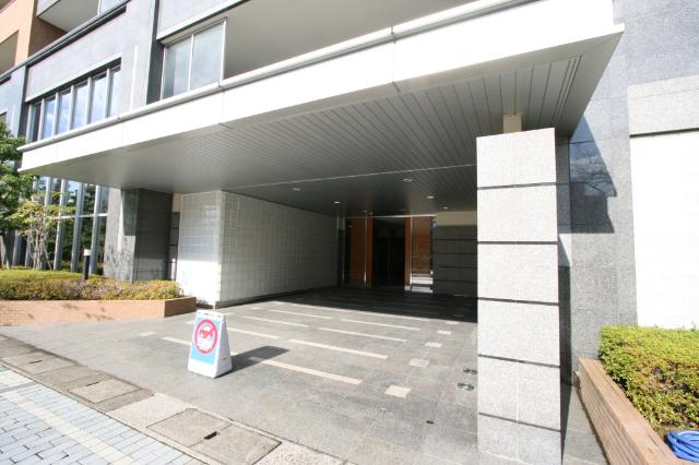 ディーグランセ新桜町　1402号室（1402） エントランス
