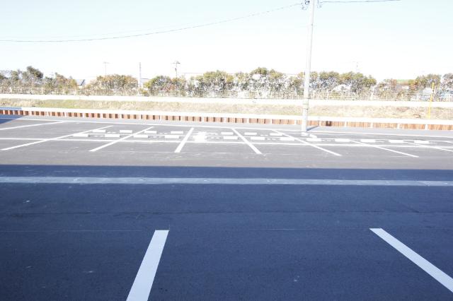 Primo粟島Ⅰ（110） 駐車場