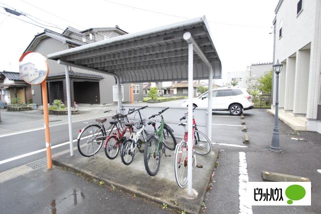 ボヌール　A棟（1） 駐車場