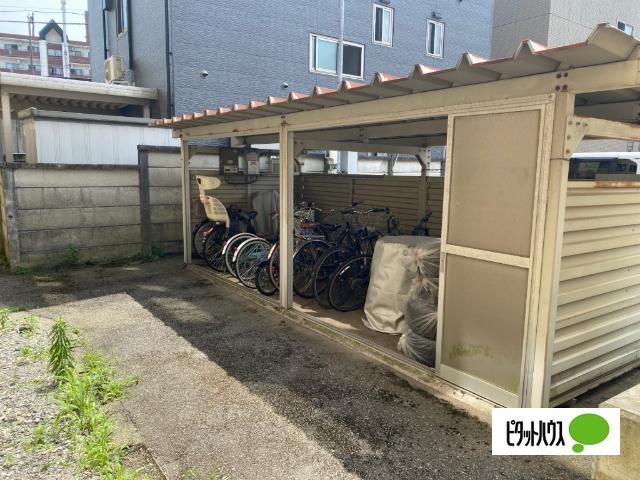 シャトー安野屋（302） 共有部分