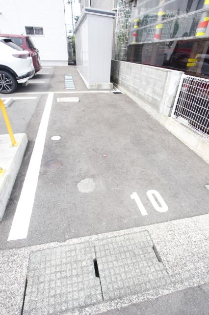 ドリーム新庄町（203） 駐車場