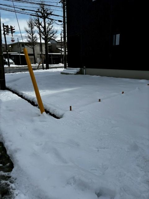 大泉東町貸家（1） 駐車場