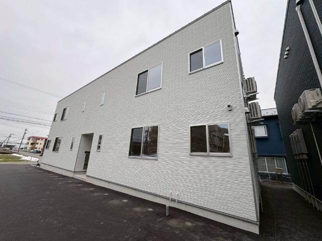 朝菜町駅より徒歩14分 新築 2階建の賃貸物件