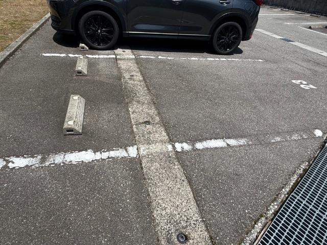 レジデンス青樹B（105） 駐車場