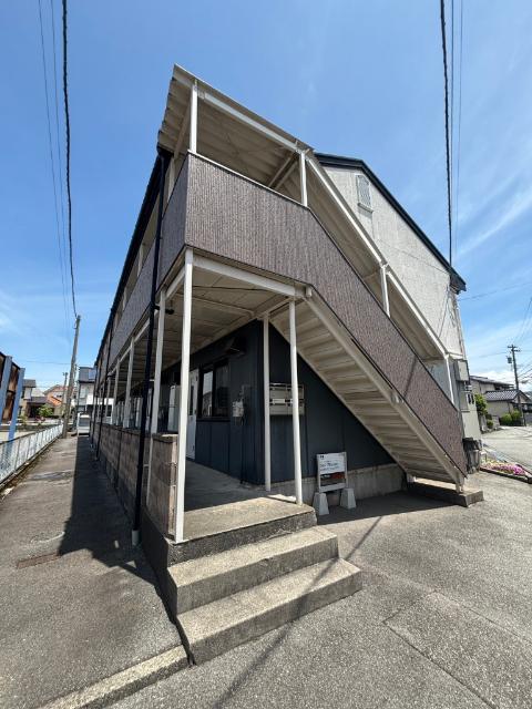 レジデンス青樹B（105） エントランス
