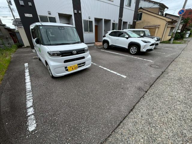 セジュール西中野（101） 駐車場